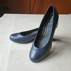 New Geox 11US / 42EU Annya Pump